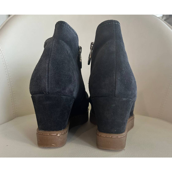 Sofft Women's Siri Blue Wedge Waterproof Suede Sz. 10M - Picture 3 of 10